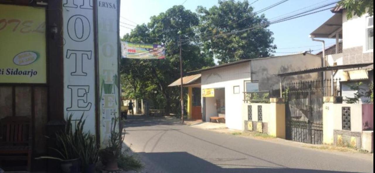 Hotel Erysa Juanda Sedati Zewnętrze zdjęcie